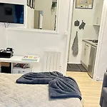 Studio de 35m2 à 5 minutes de la Gare de Lyon